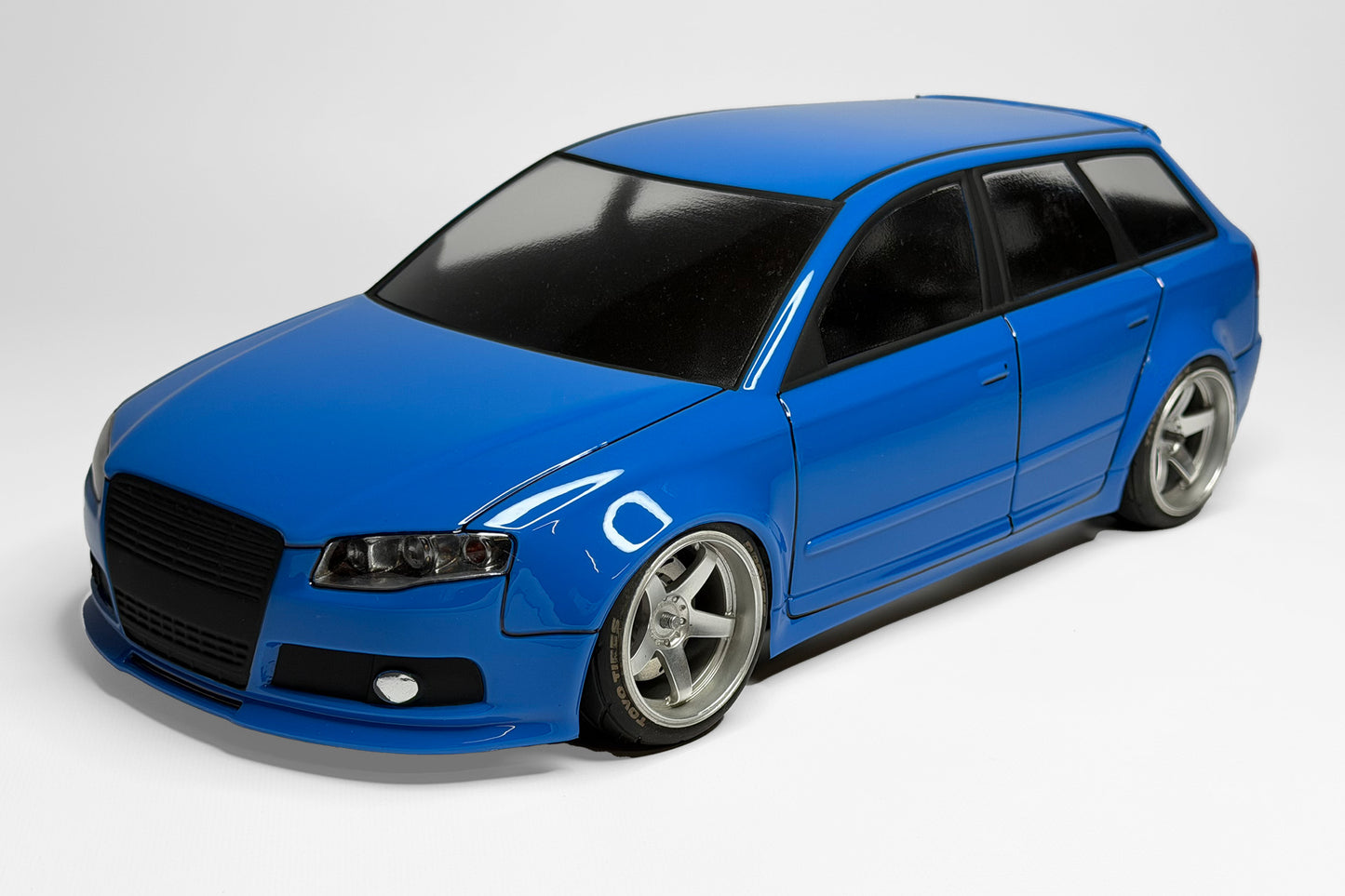 APlastics RS4 B7 Avant