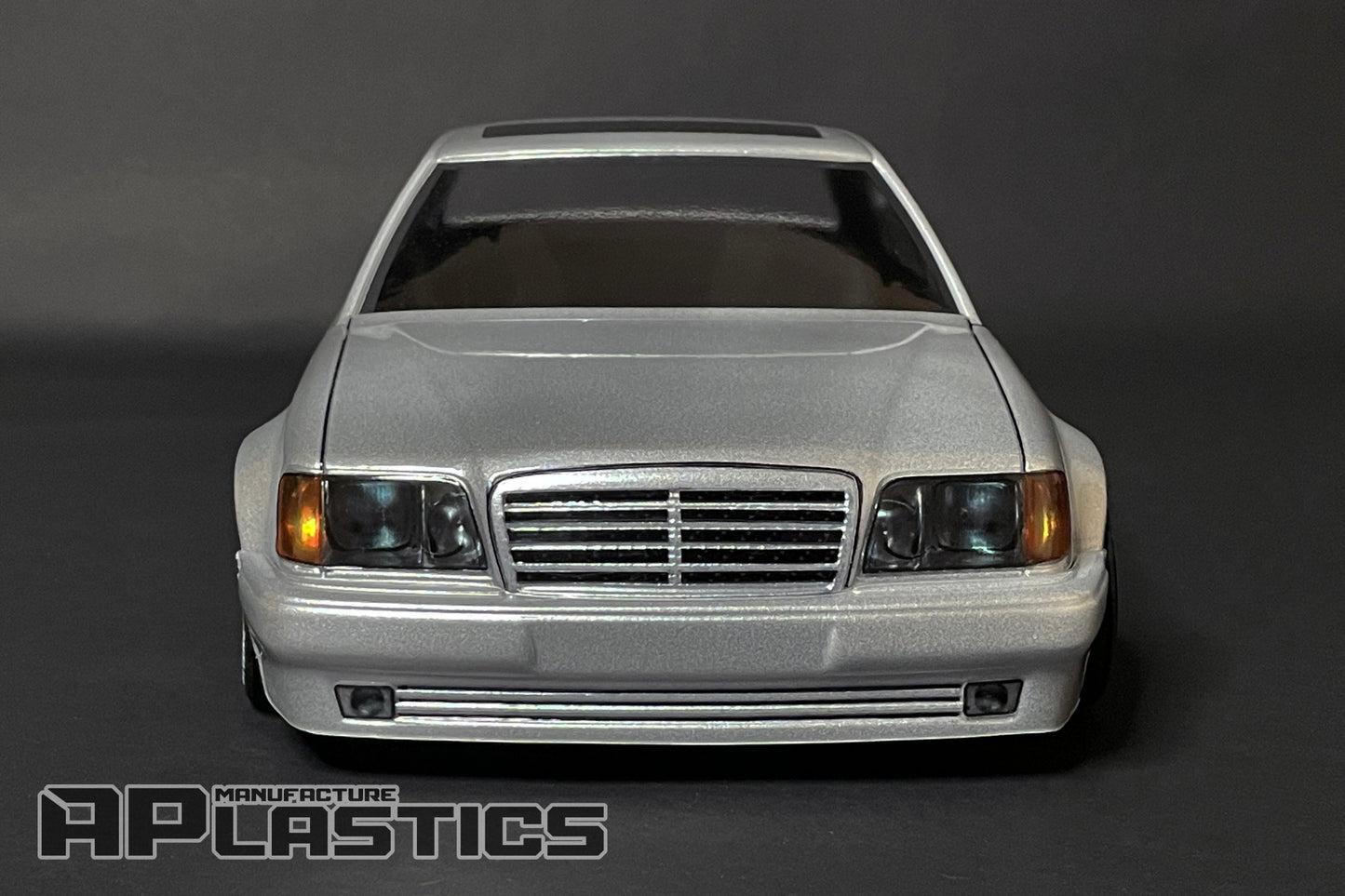 W124 E500 1/10 RC body shell front view for 255–260mm wheelbase drift chassis