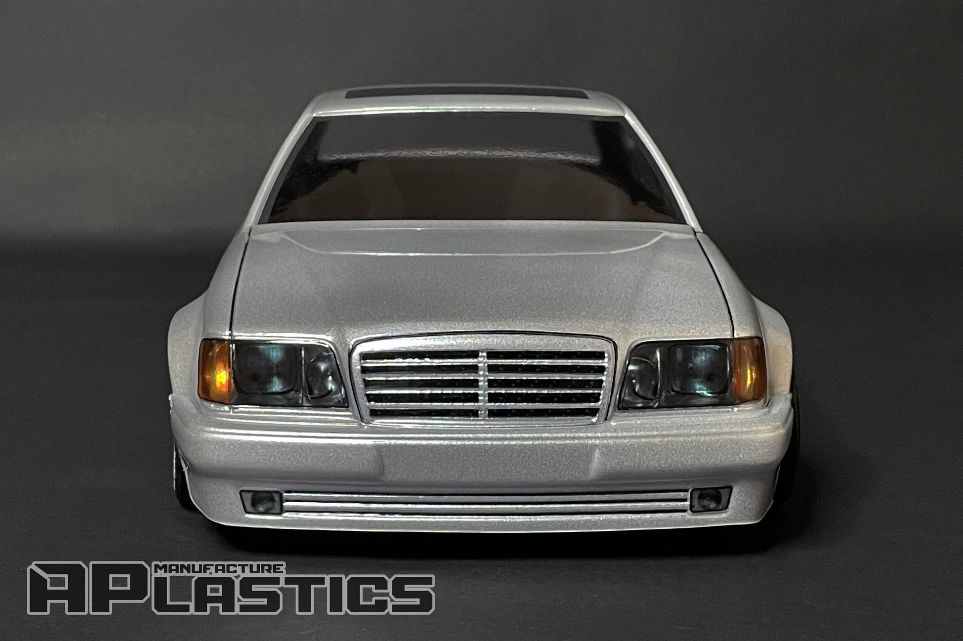 W124 E500 1/10 RC body shell front view for 255–260mm wheelbase drift chassis