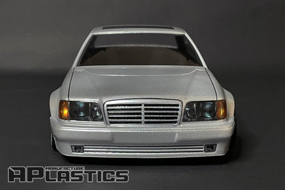 W124 E500 1/10 RC body shell front view for 255–260mm wheelbase drift chassis