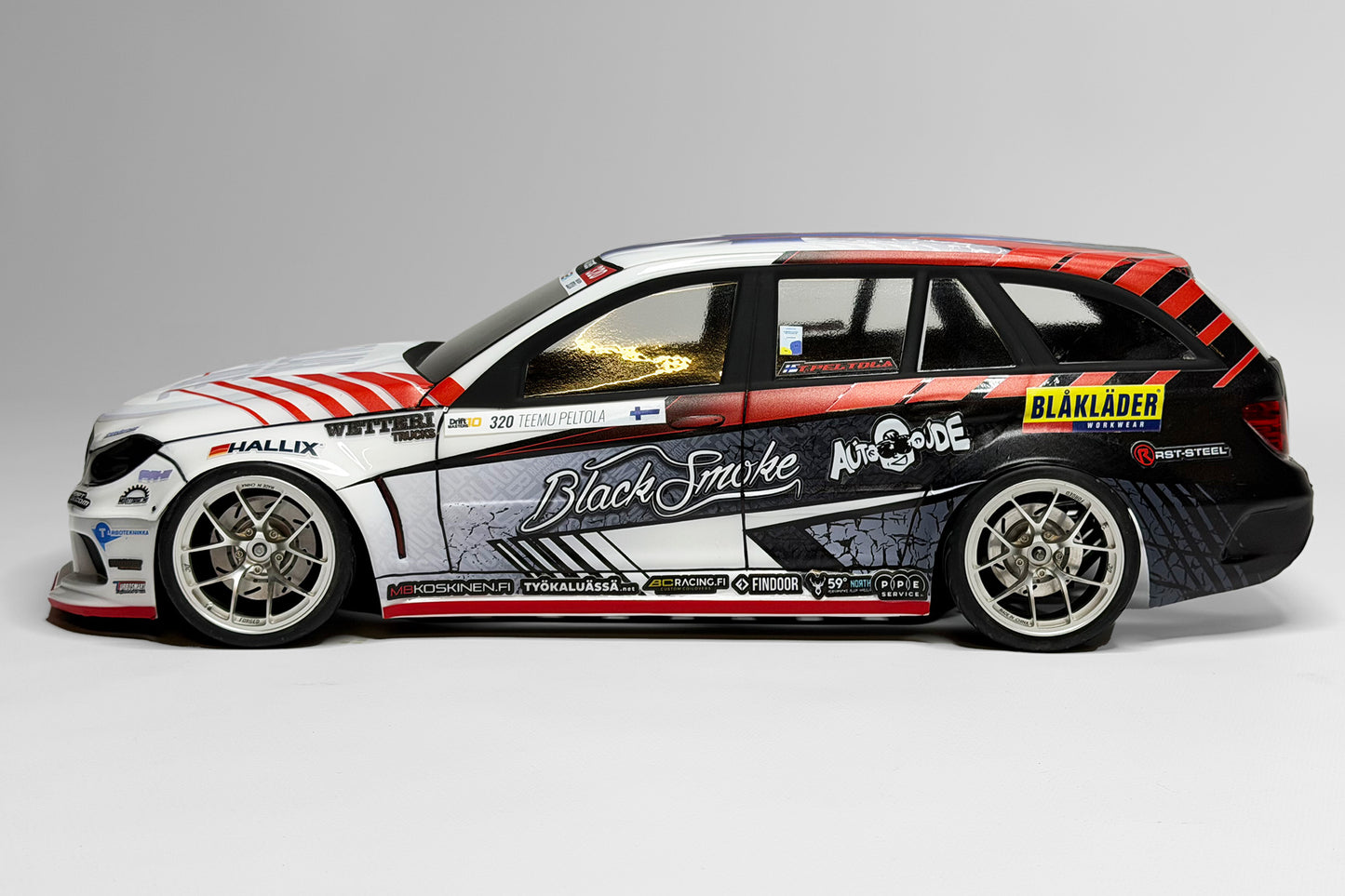 APlastics x Black Smoke Mercedes 203.5 1/10 RC body shell side profile